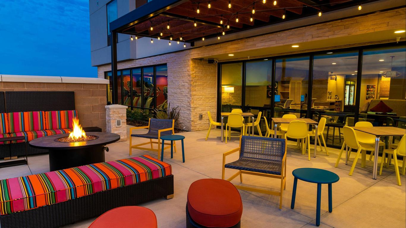 Home2 Suites by Hilton Roseville Sacramento