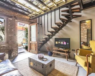 Hotel Pop Alacati - Alacati - Sala de estar