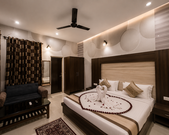Hotel Green Garden Near Railway Station Ludhiana - Ludhiana - Slaapkamer