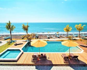 Hi Blue Bali Melasti Resort - Amlapura - Pool