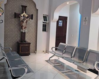 Endodent Department in Degollado - Degollado - Living room