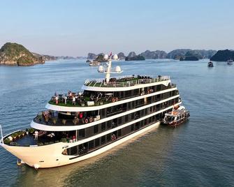 Era Cruises Halong - Ha Long - Building