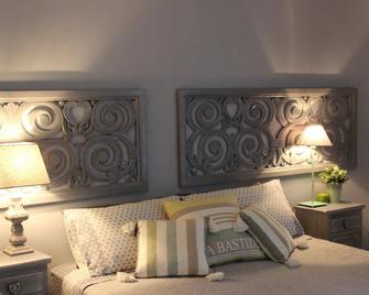 B&B Le Lanterne - Castel Porziano - Bedroom