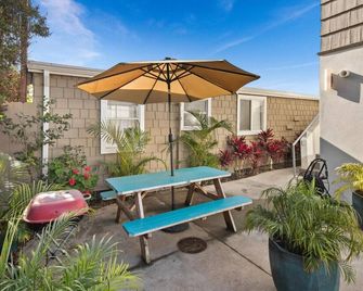 Modern Newly Renovated 2BR Apt in Heart of Ocean Beach - San Diego - Patio