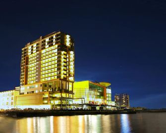 Swiss-Belhotel Balikpapan - Balikpapan - Budynek