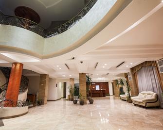Aviatrans Hotel - Yerevan - Hành lang