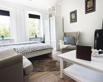 Apartment Hundertwasser - Érfurt - Habitación