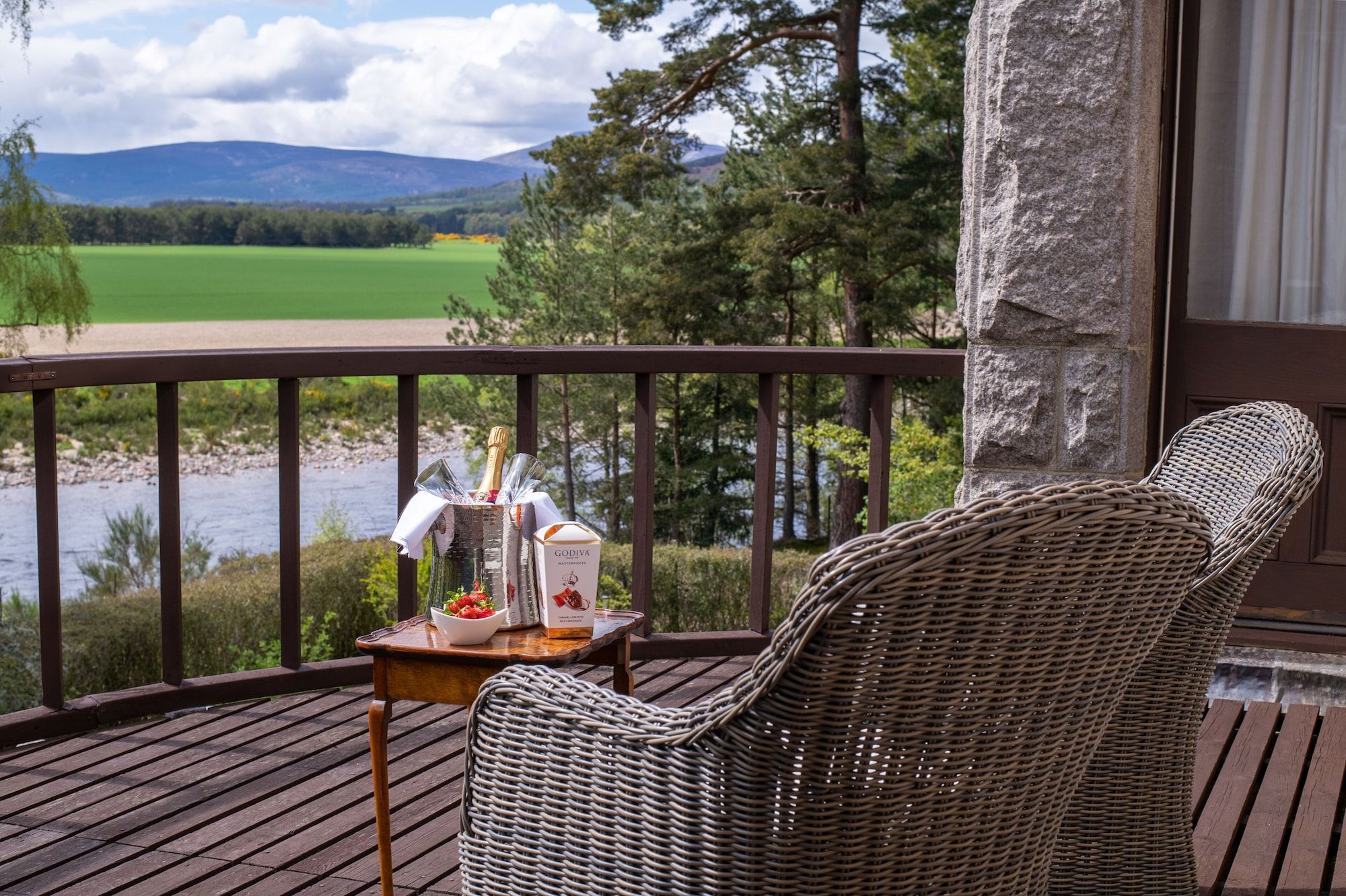 Lys-Na-Greyne Country House - Aboyne - Balkón