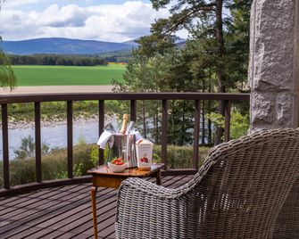 Lys-Na-Greyne Country House - Aboyne - Balkón