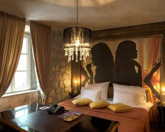 Boutique Hotel Astoria - Kotor - Bedroom