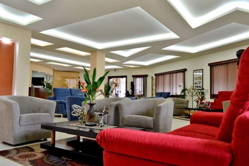 ذا كيب هوتل - مونروفيا - ردهة