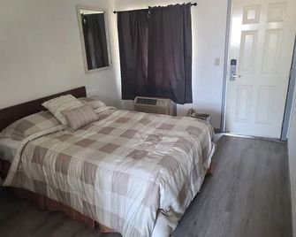 Nights Inn Motel - Emeryville