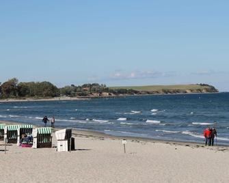 Moderne Ferienwohnung in Meeresnaehe in Tarnewitz - Boltenhagen - Strand