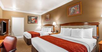 Comfort Inn & Suites San Francisco Airport North - South San Francisco - Bedroom