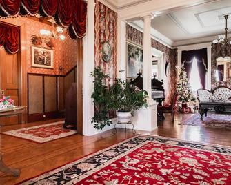 Historic Mansion in Near Theme Parks, Battlefield, Outdoor Sports, and More! - York - Lobby