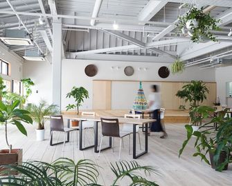 Denpaku Akakina Hotel - Amami