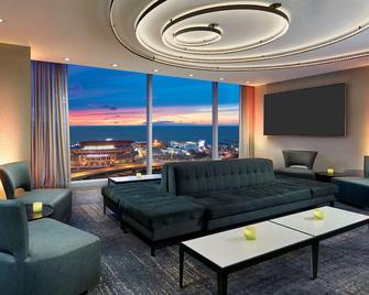 Hilton Cleveland Downtown - Cleveland - Living room