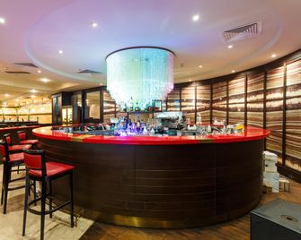 Crowne Plaza Minsk By IHG - מינסק - בר