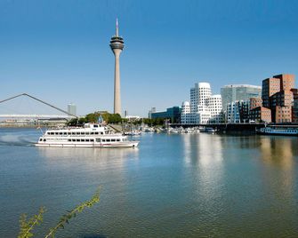 Mercure Hotel Düsseldorf City Center - Düsseldorf - Yatak Odası