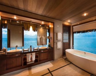 Conrad Bora Bora Nui - Vaitape - Bad
