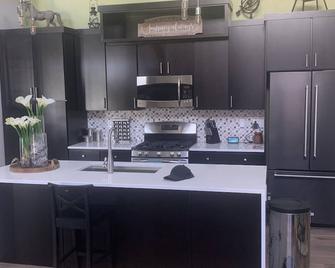 Cozy Town home 2mins Away from Lake - South Jordan - Küche