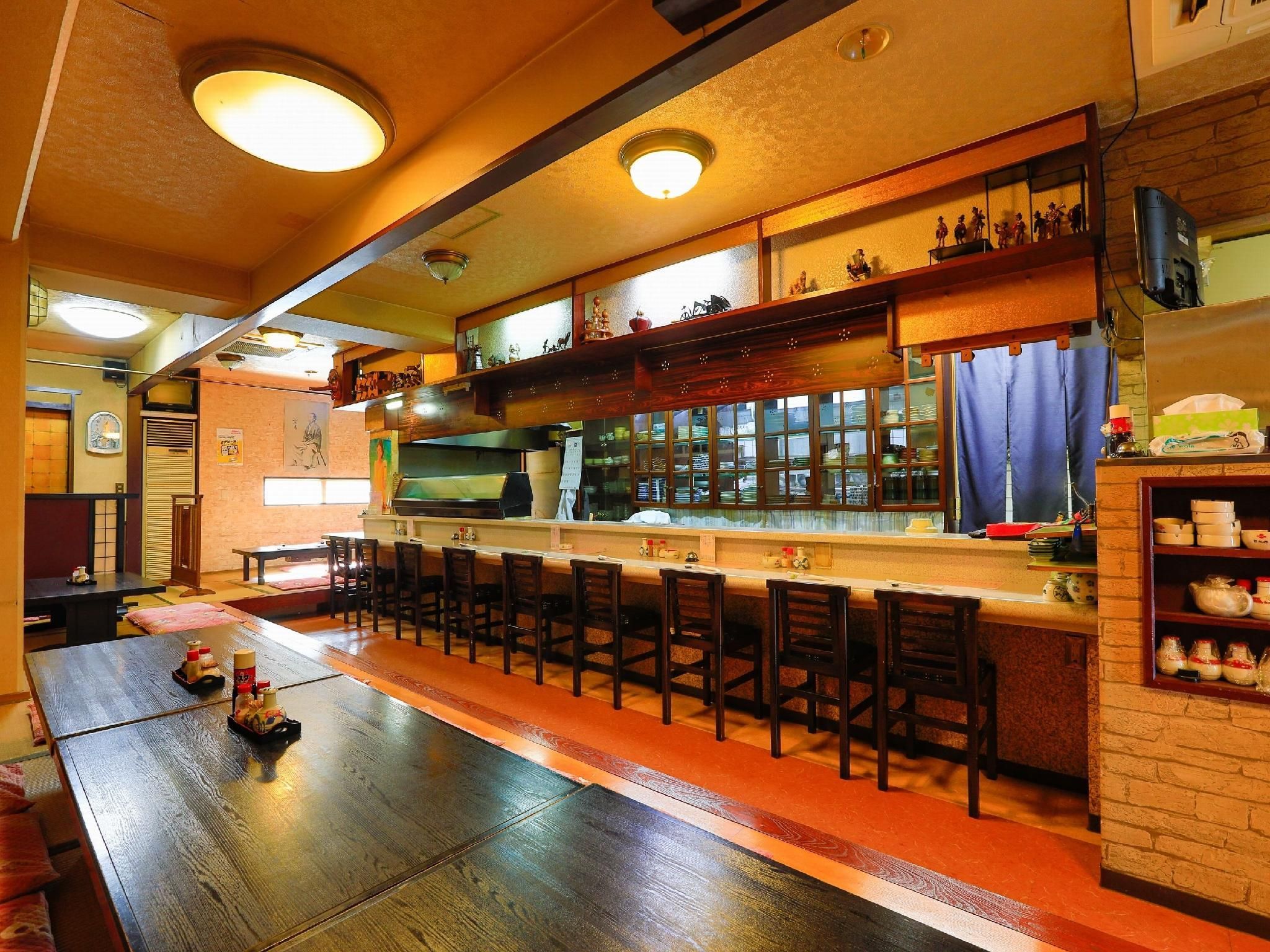 هوتل لوس إن كوتشي - كوشي - بار