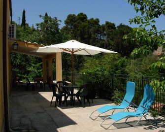 Agriturismo Ilardo - Collesano - Patio