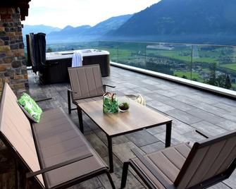 Alpinloft Goldsun - SKI in/SKI out, Sauna-Jacuzzi - by 'wachterhof' - Kaltenbach - Balcón