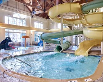 Hampton Inn & Suites North Conway - North Conway - Pool