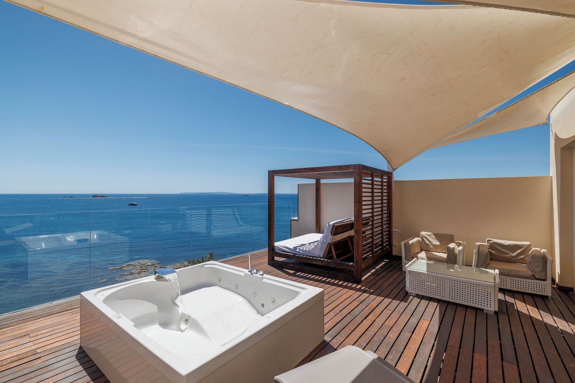 Hotel Torre del Mar - Ibiza - איביזה - מרפסת