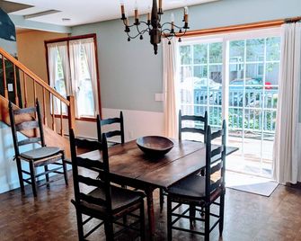 Charming Retreat by Mass Moca - North Adams - Comedor