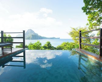 Morgan Villas - El Nido - Piscina
