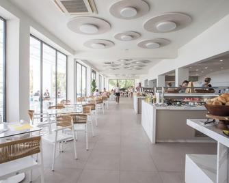 Aiora Resort - Pefki - Restaurant