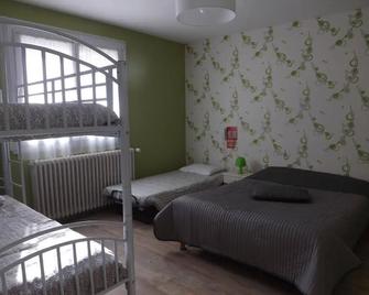 Hotel Le Cormier 9 - Cholet - Bedroom