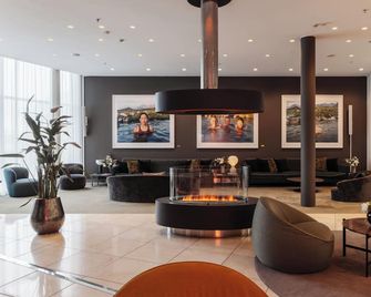 Clarion Hotel Arlanda Airport Terminal - Rosersberg - Lounge