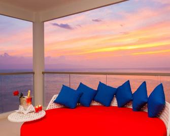 Sunset Beach Hotel - Adult Only - Ko Pha Ngan - Balcón