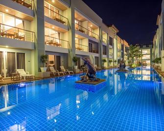 Phi Phi Harbour View Hotel - Ko Phi Phi - Pool