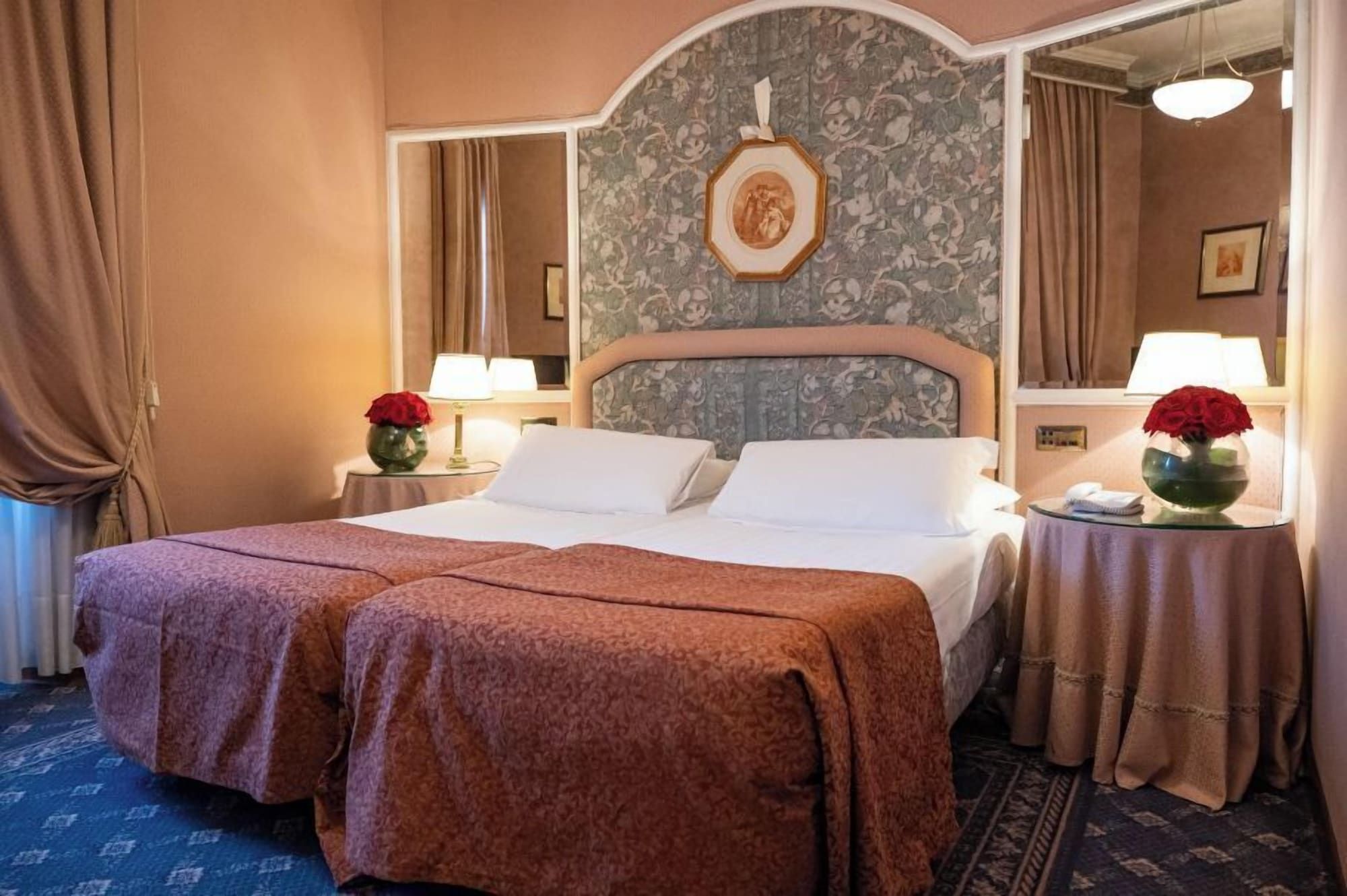 Hotel Mecenate Palace - רומא - חדר שינה