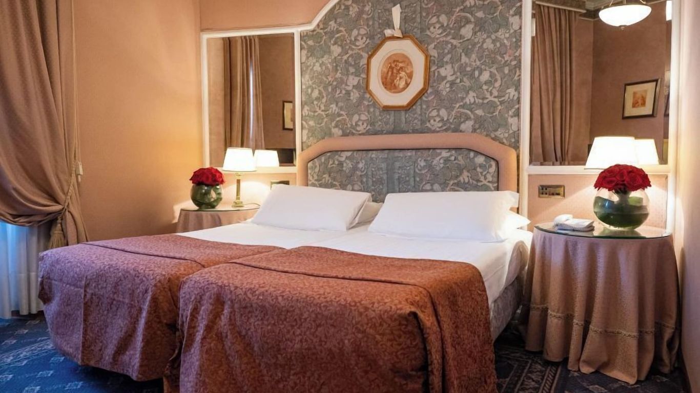 Hotel Mecenate Palace