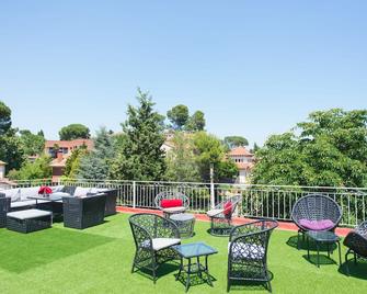 Hotel Boutique Torre Barcelona - Sant Cugat del Vallès - Balcony