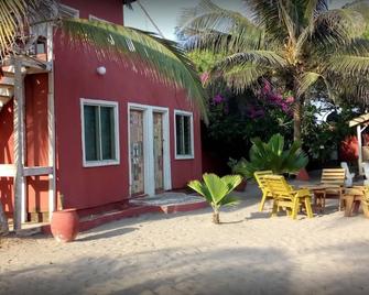 Dreamland Beach Resort - Hostel - Tamale - Patio