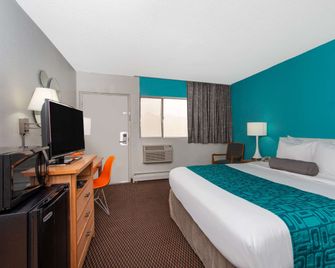 Howard Johnson by Wyndham Colorado Springs - קולרדו ספרינגס - חדר שינה