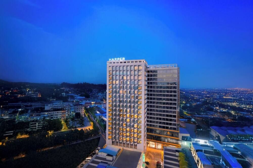 Harper Premier Nagoya Batam - באטאם קוטה - בניין