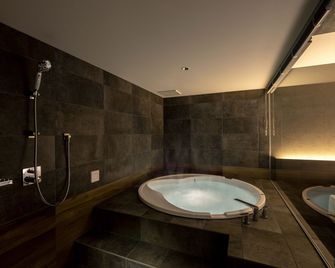 Royal Chester Nagasaki Hotel&retreat - Na-ga-sa-ki
