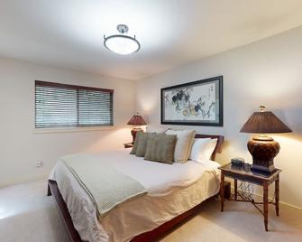 Forest Retreat - Shoreline - Phòng ngủ