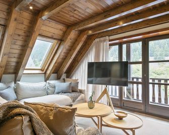 Luderna - Dúplex Val de Ruda C1 de Carlac - Naut Aran - Living room