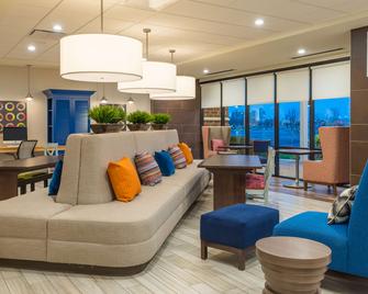 Home2 Suites by Hilton Buffalo Airport/ Galleria Mall - Cheektowaga - Salon