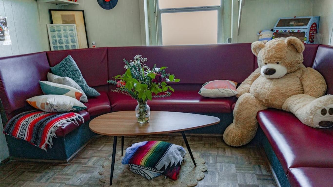 Ith Hermosa Beach Surf Hostel Lax