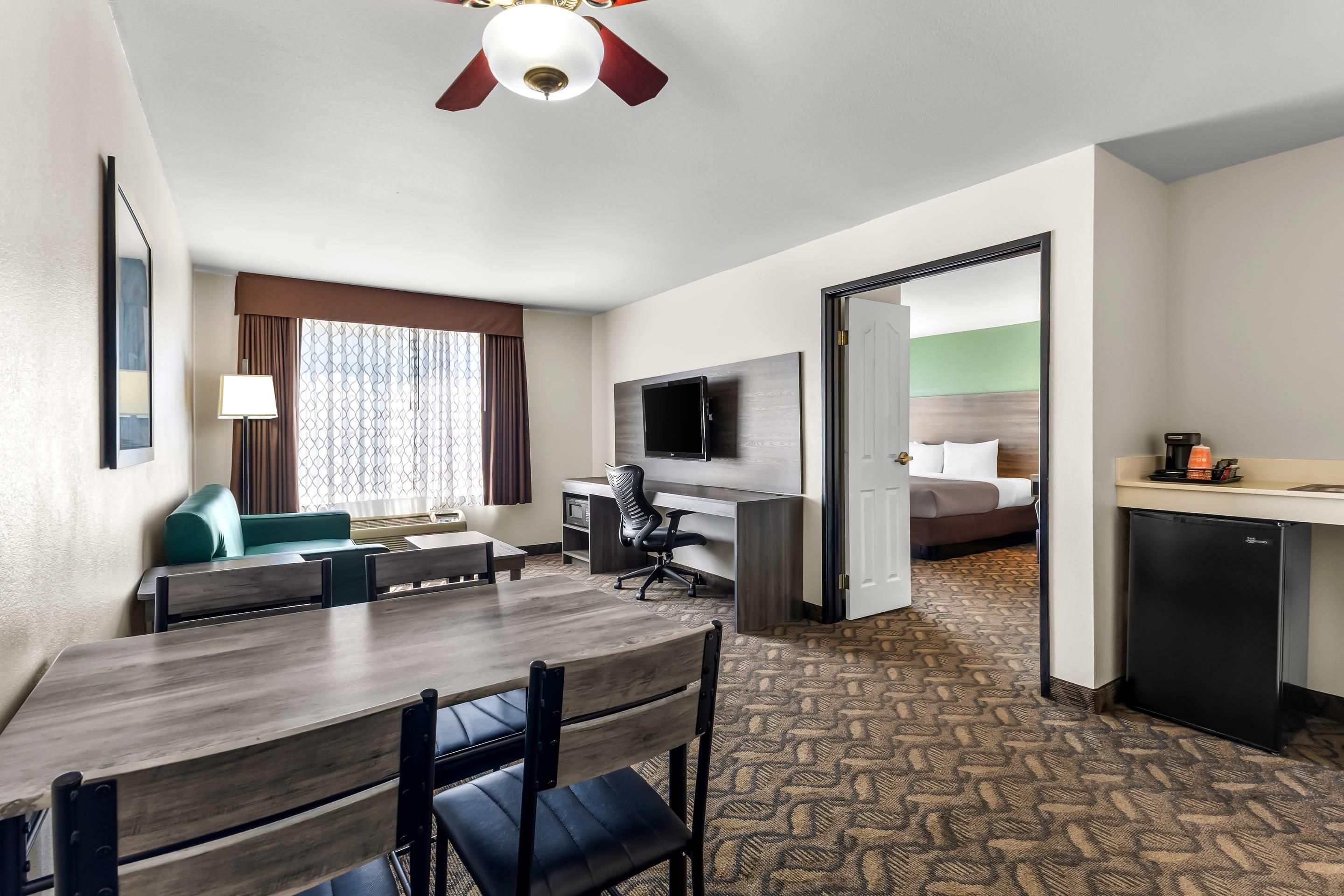 Quality Inn & Suites Salt Lake City Airport West