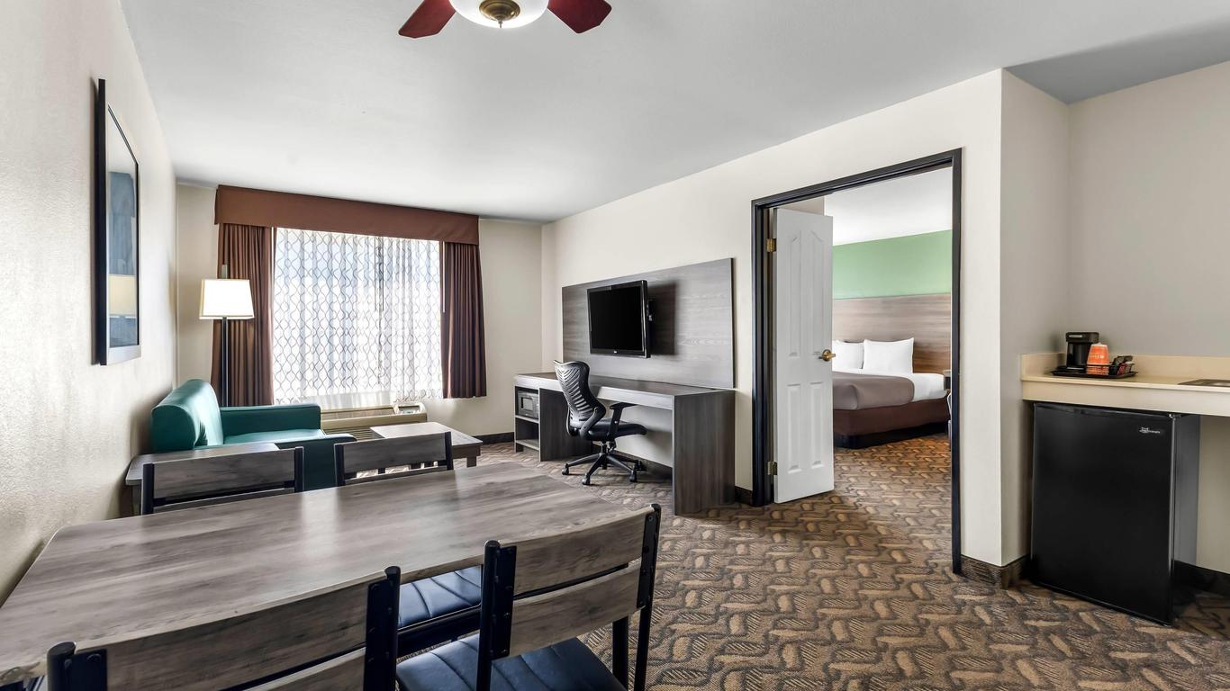 Quality Inn & Suites Salt Lake City Airport West